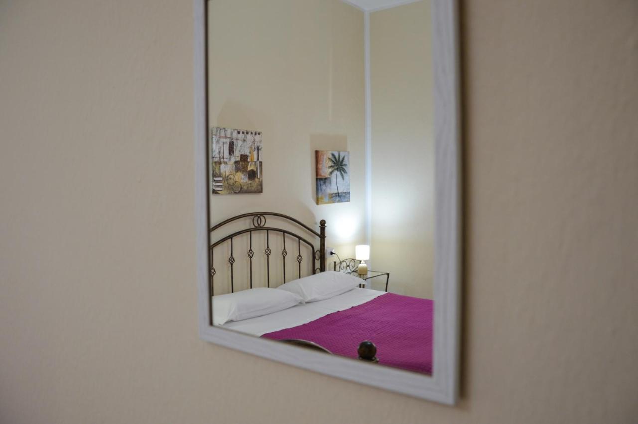 B&B La Genziana ฟอนนิ ภายนอก รูปภาพ